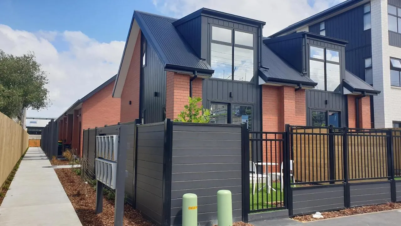Modern Loft In Christchurch Cbd With Private Courtyard