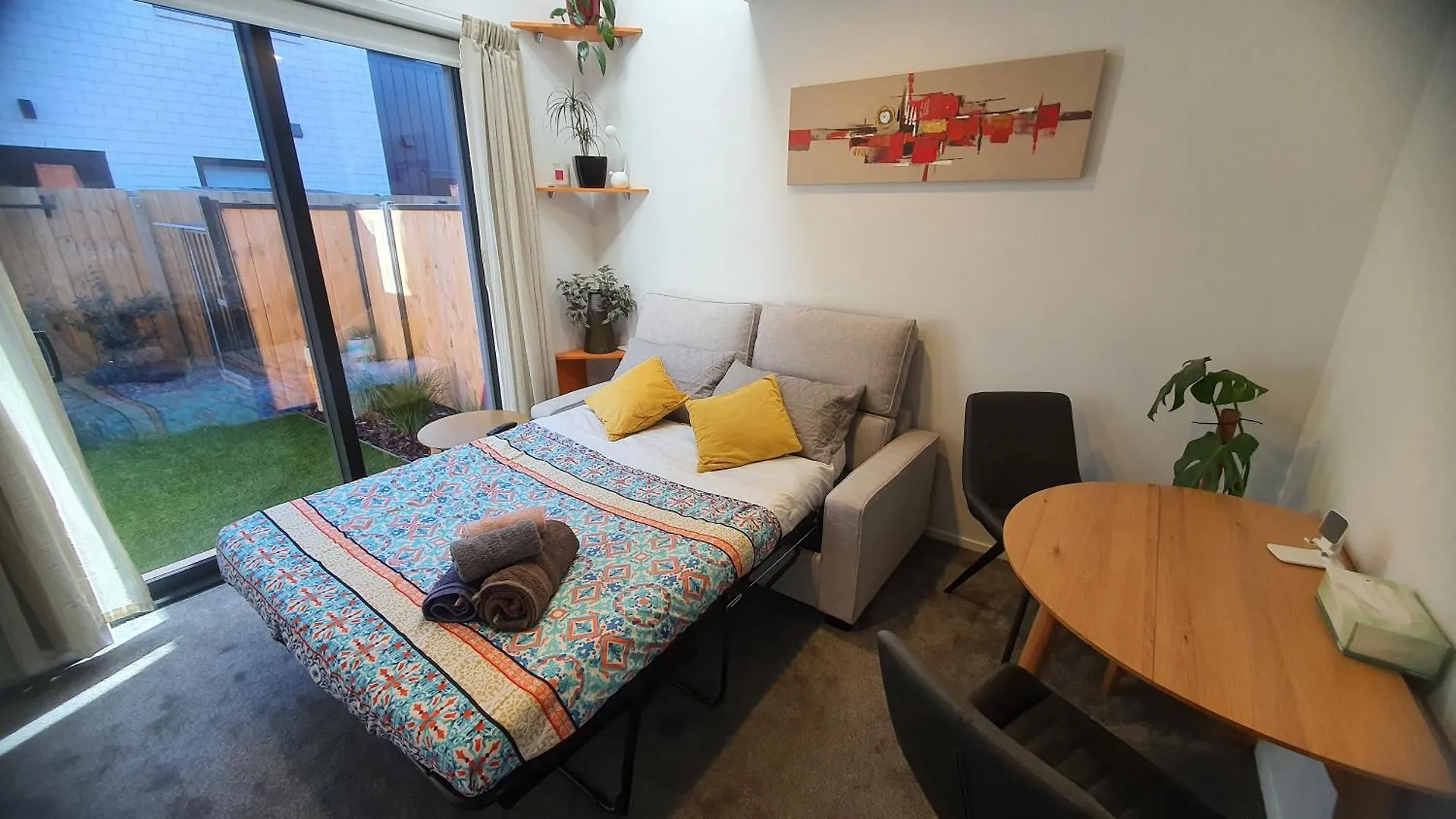 Villa Modern Loft In Christchurch Cbd With Private Courtyard New Zealand